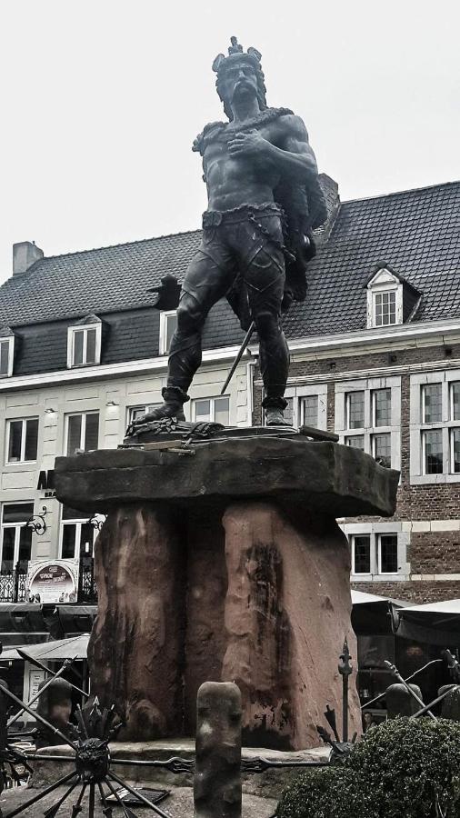 Het Begijnhof Tongeren Centerアパートメント エクステリア 写真